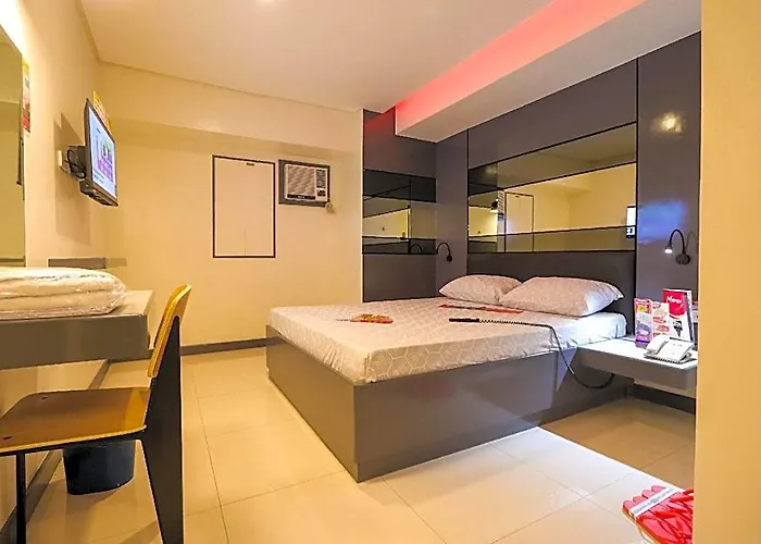 Icon Macapagal 2* Manila